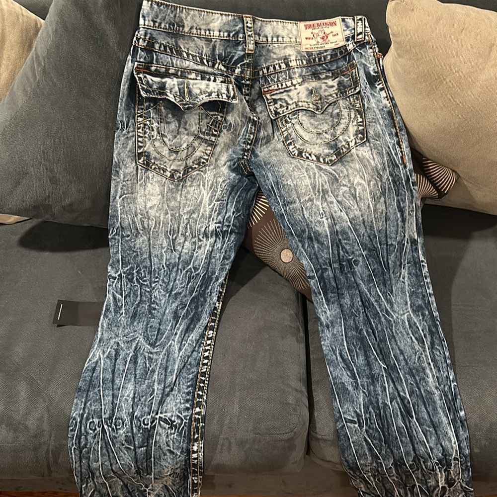 True Religion - Picture 2 of 2